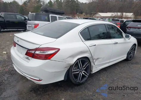 2017 Honda Accord Touring V6 z USA, uszkodzony, nr VIN 1HGCR3F9XHA022962